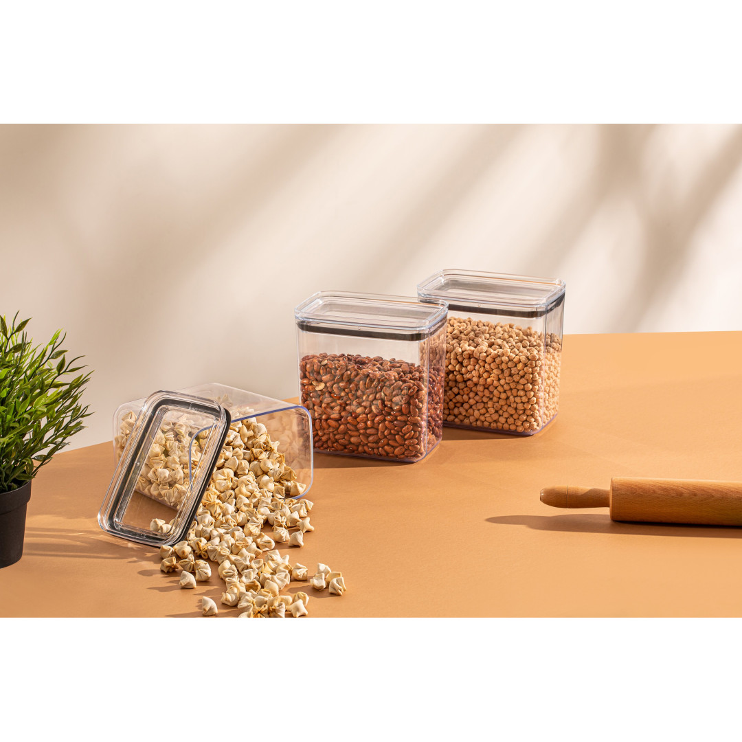 2.100 ML STORAGE BOX